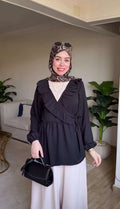 بلوزة لف سوداء