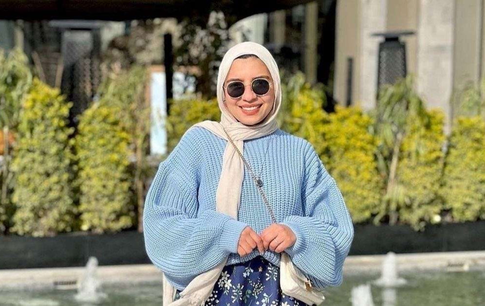 Baby Blue Crop-Top Pullover
