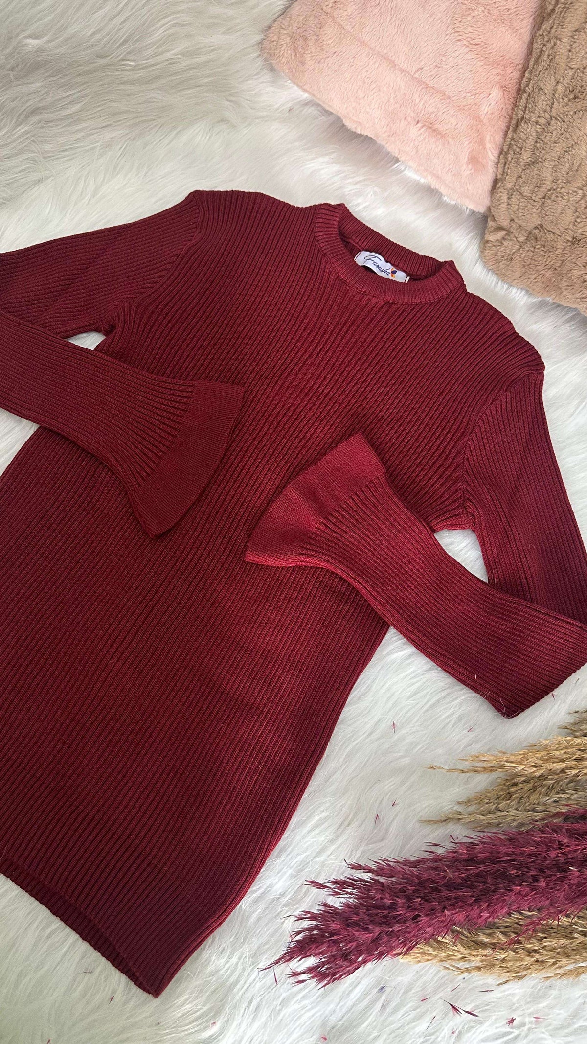 Burgundy Basic Ruffled Sleeves