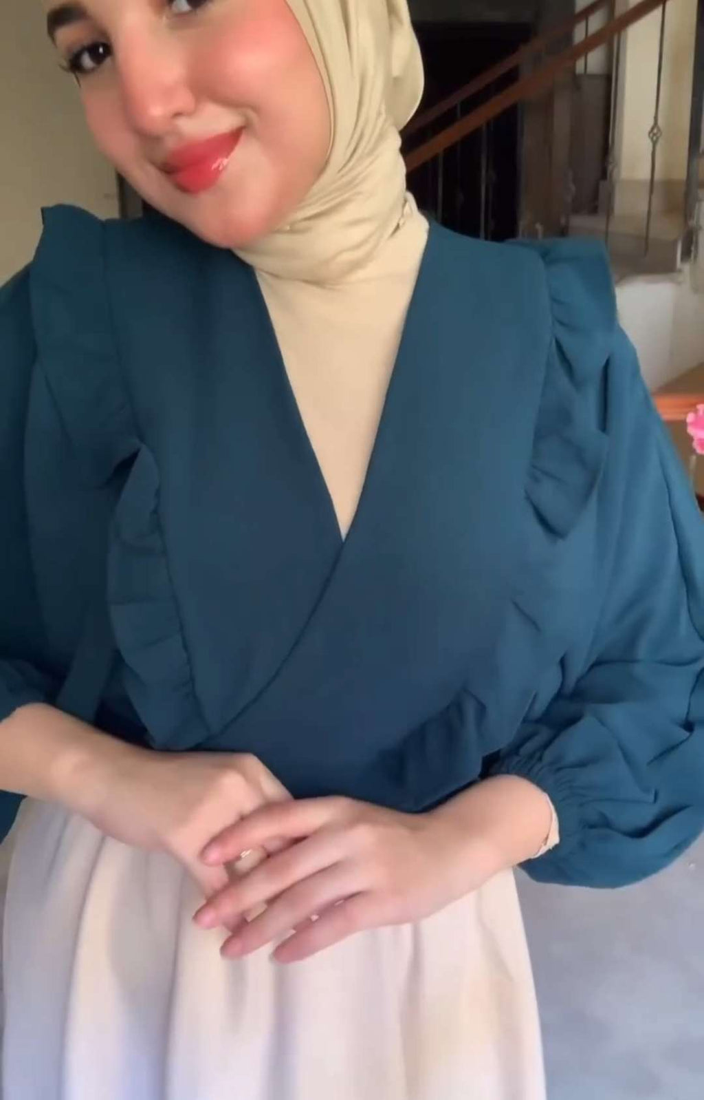 Jinzari Ruffles Blouse.