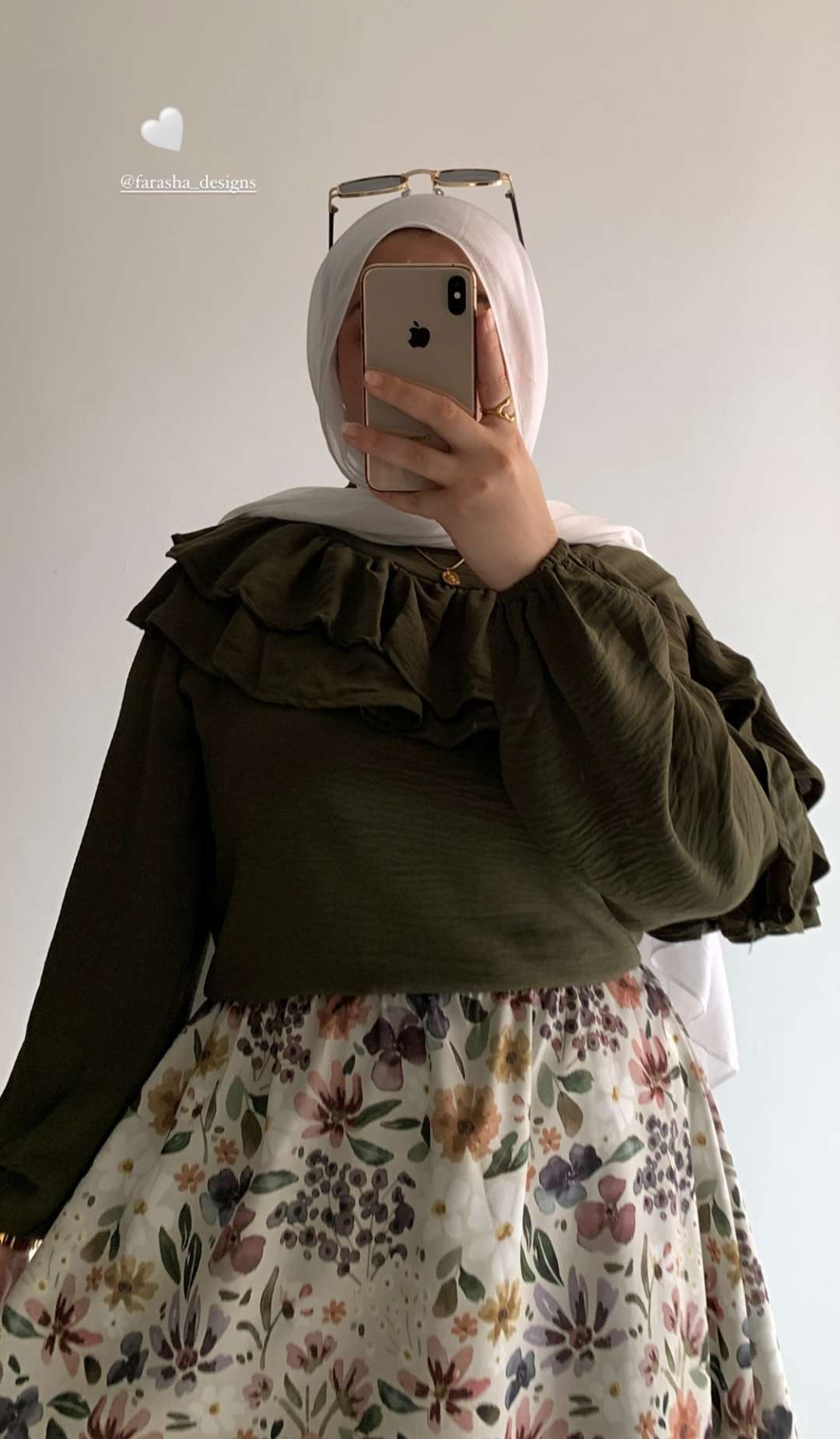 Oily Butterfly Blouse.