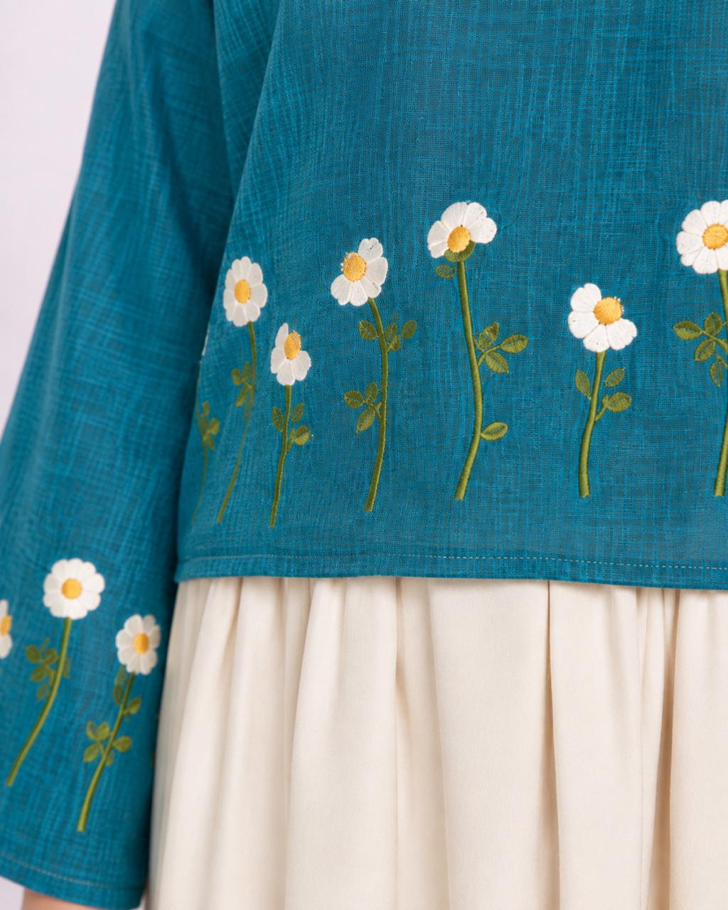 Jenzari Embroidered Blouse