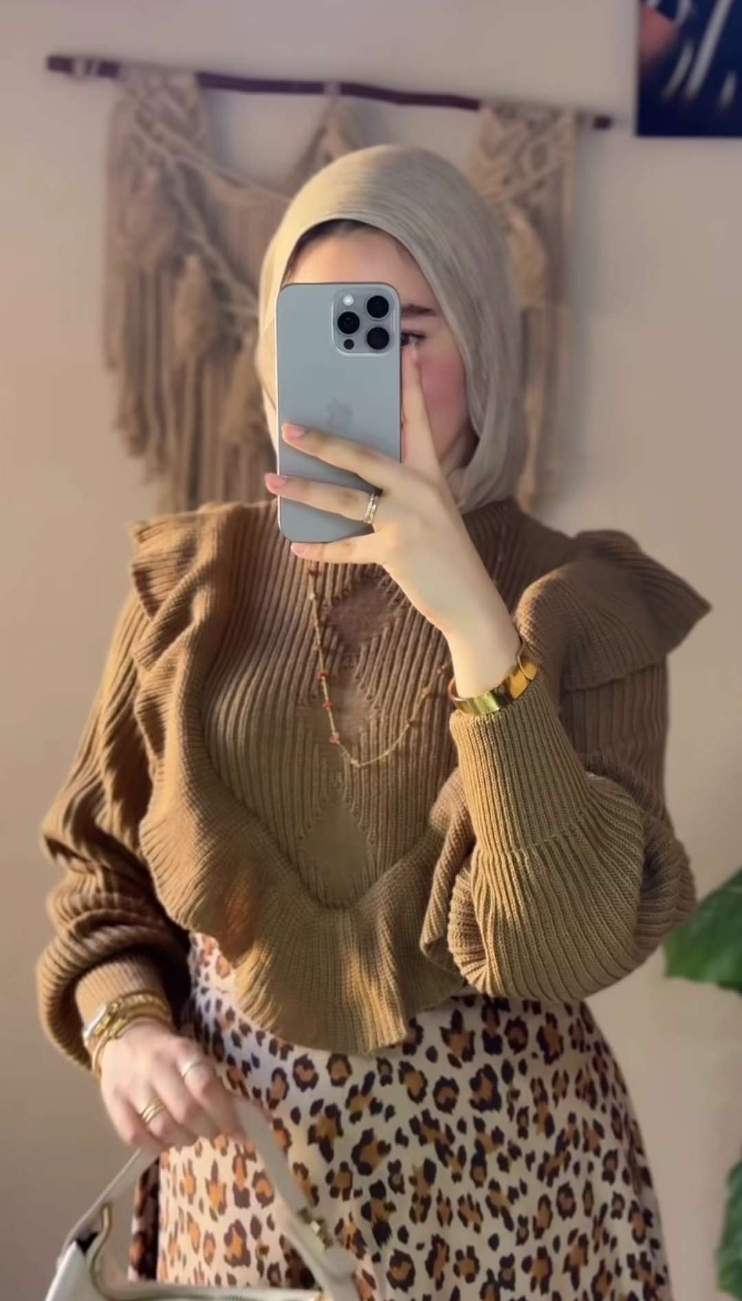 Cafe Ruffled V Pullover.