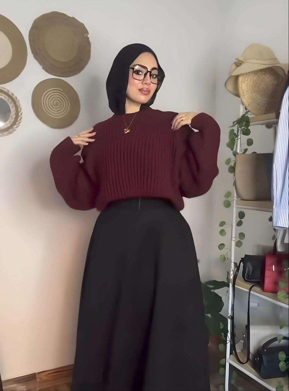 Burgundy Crop-Top Pullover