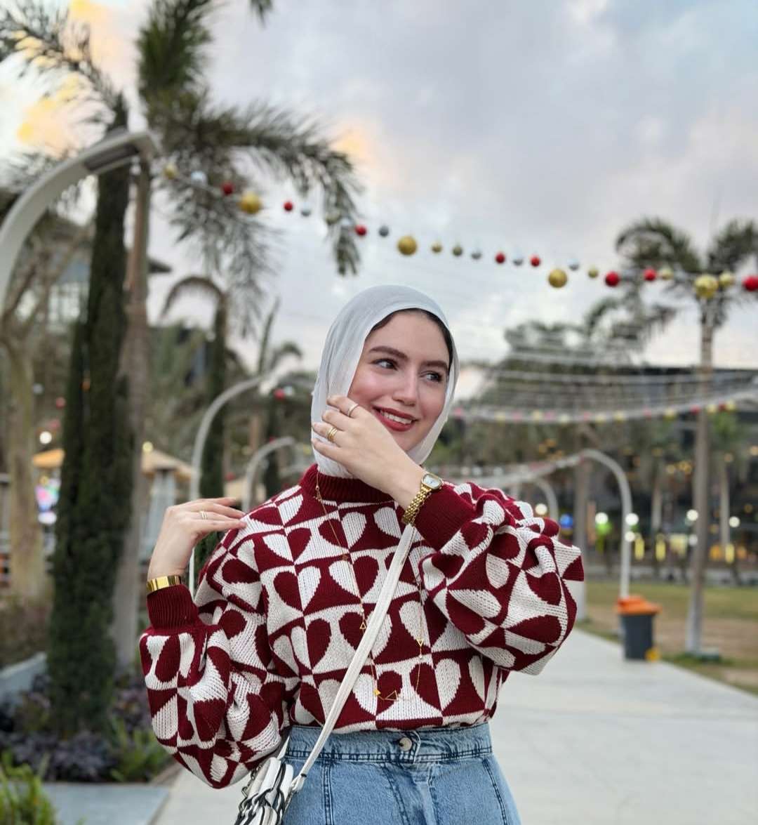 Burgundy Hearts Pullover.