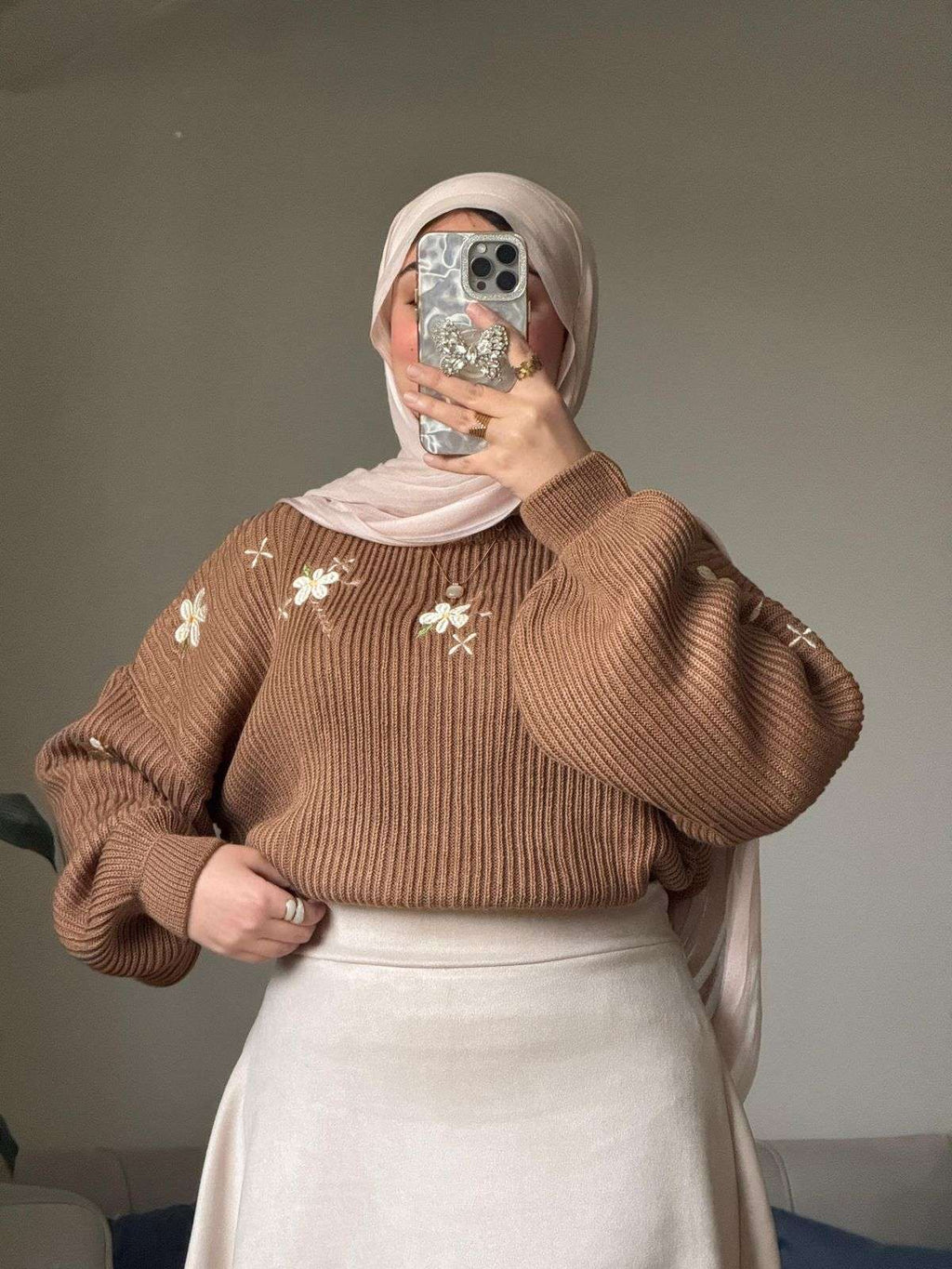 Cafe Flowers Embroidered Pullover.