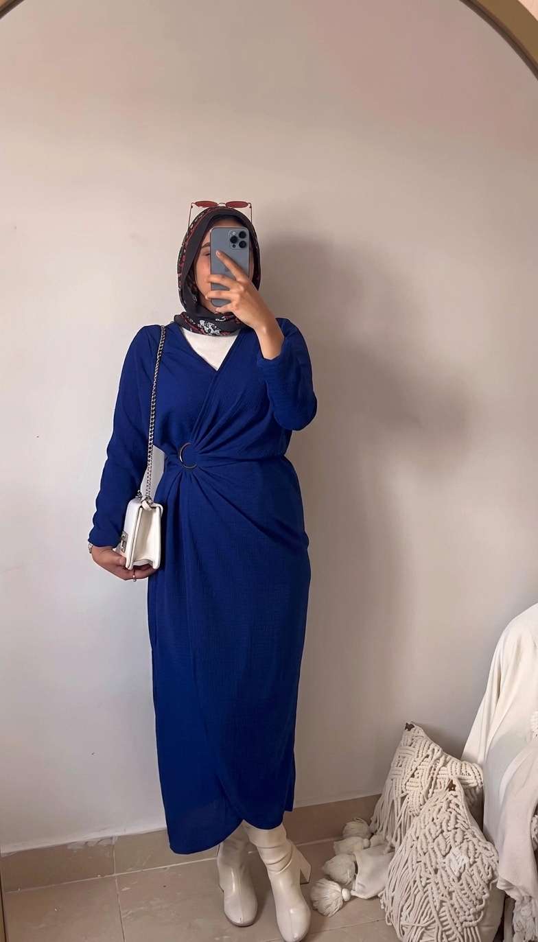Blue Rib-Knit Dress With a Metal Ring